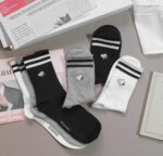 Korean Socks - Snoopy Icon Mid Varsity- Iconic Socks (Copy)